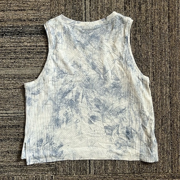 NWOT LULULEMON "TRAIN TO BE TANK" TOP SZ S $64 - Picture 3 of 5